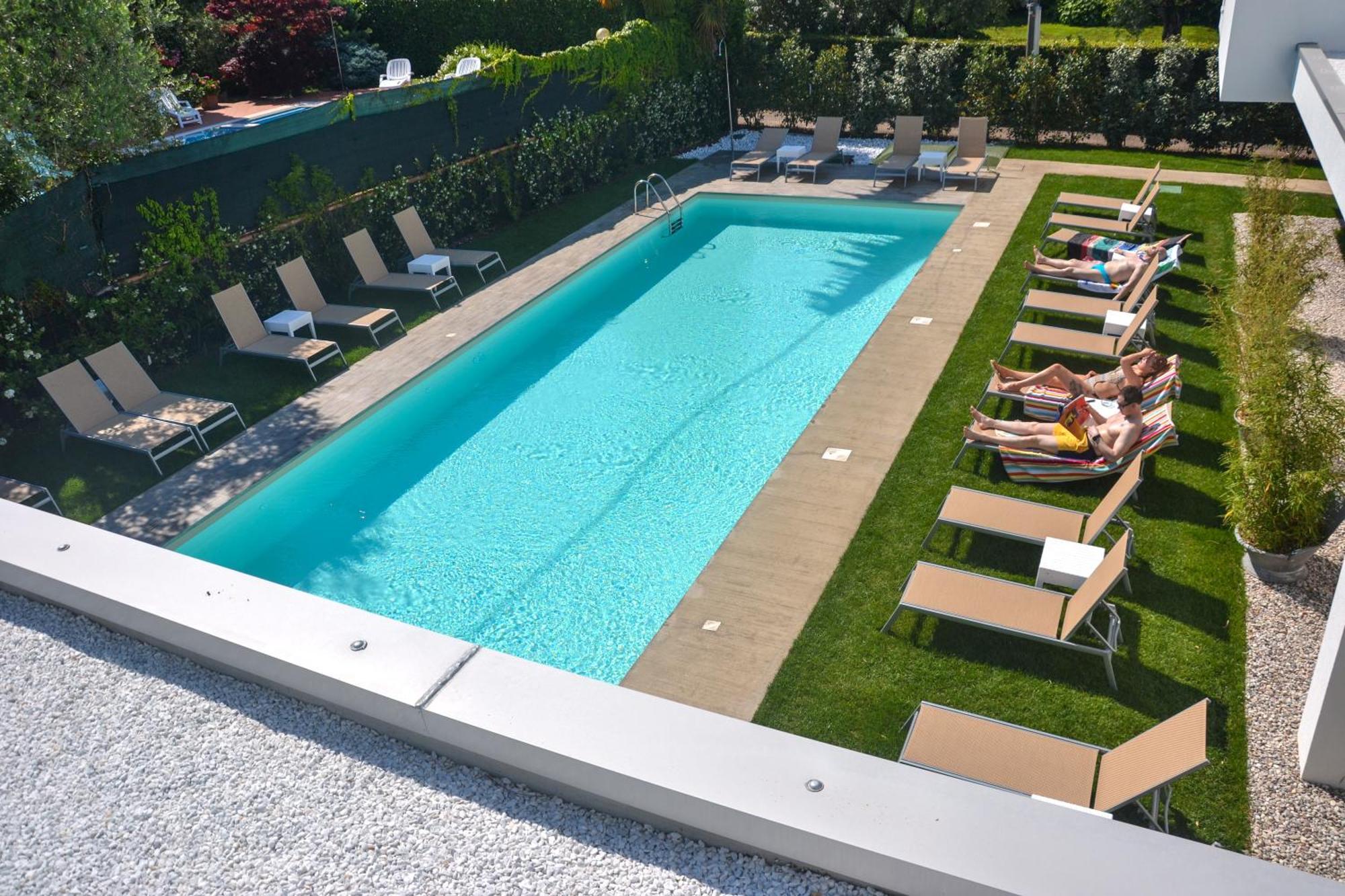 Hotel Maximilian Bardolino Exterior foto